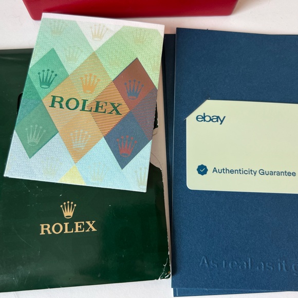 SOLD- Rolex Oyster Perpetual Silver Oyster Bracelet with Diamond Bezel 24mm 2002 - Picture 2 of 7